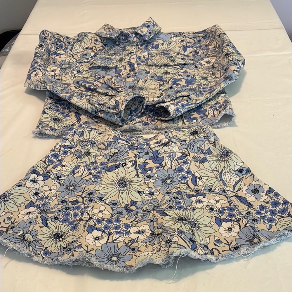 Forever21 floral denim jacket and skirt kids 9/10